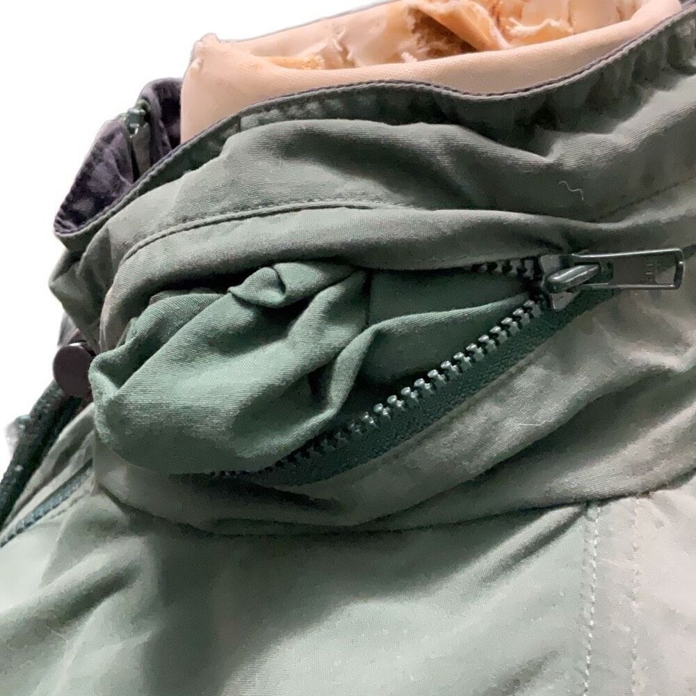 Greg Norman VTG Hooded Lightweight Zip Up Mock Neck Green Shark Jacket Sz Small - Picture 7 of 10